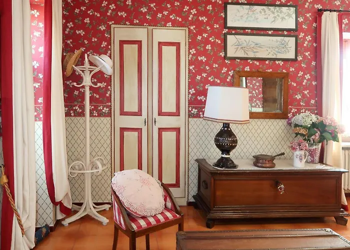 La Vallia By Interhome Piea